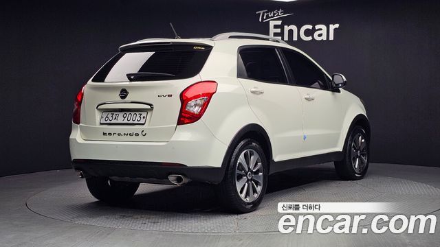 SsangYong KORANDO 2.0 CVT 2WD Deluxe — пробег 124 234 км — фото 2 из 5