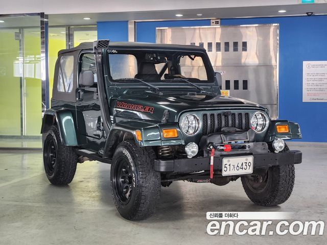 Jeep Wrangler 4.0 — пробег 85 000 км — фото 1 из 5