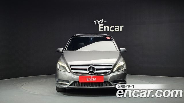 Mercedes-Benz B-Class B200 CDI Blue efficiency Sport pack — пробег 211 632 км — фото 3 из 5