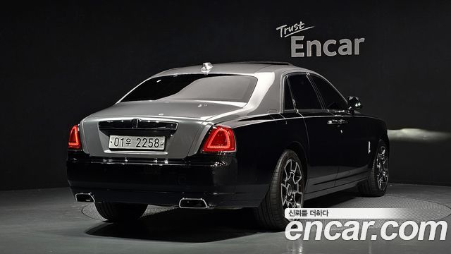 Rolls-Royce Ghost 6.6 V12 — пробег 37 337 км — фото 2 из 5