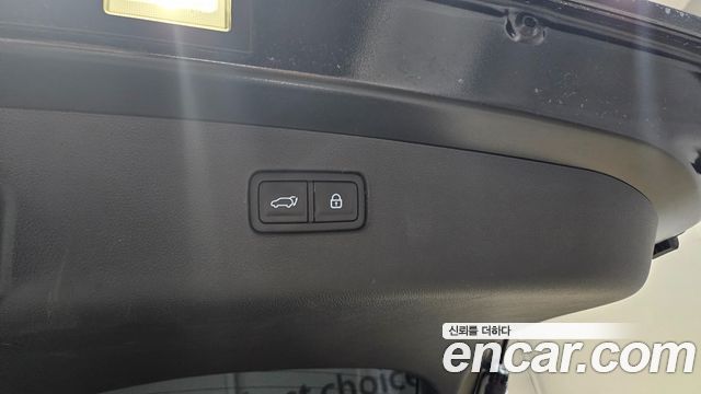 Genesis GV70 из Кореи Encar