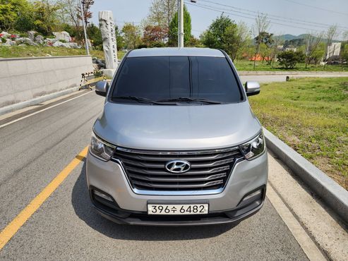 Hyundai Starex Urban 9-Seater Premium Spicial — пробег 89 622 км — фото 2 из 5