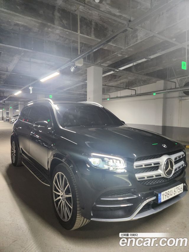 Mercedes-Benz GLS-Class GLS580 4MATIC — пробег 25 400 км — фото 2 из 5
