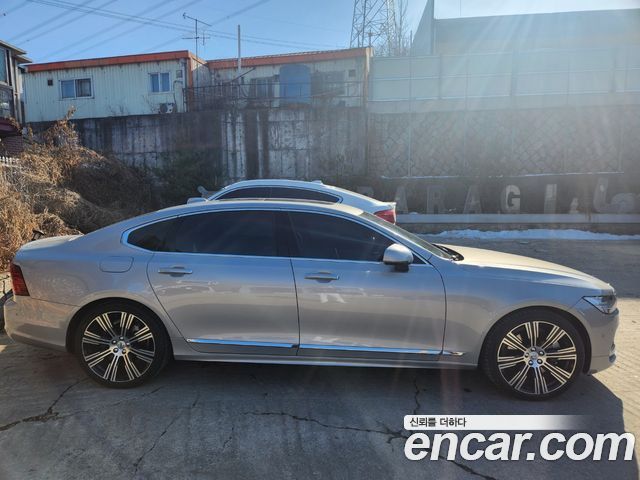Volvo S90 B6 AWD Ultimate Bright — пробег 21 700 км — фото 5 из 5