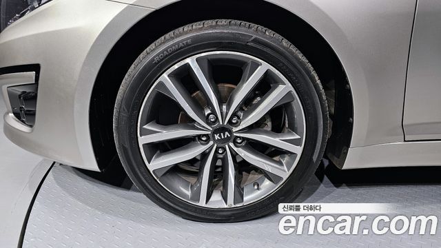 Kia K5 из Кореи Encar