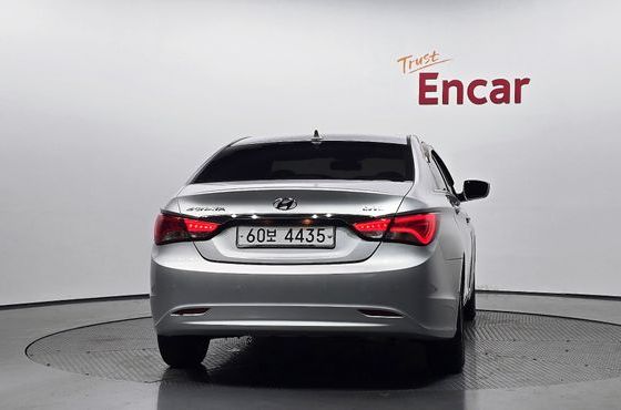 Hyundai Sonata CVVL Smart — пробег 100 578 км — фото 4 из 5
