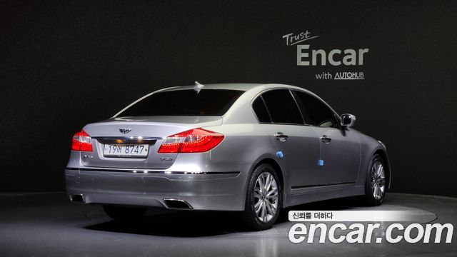Hyundai Genesis из Кореи Encar