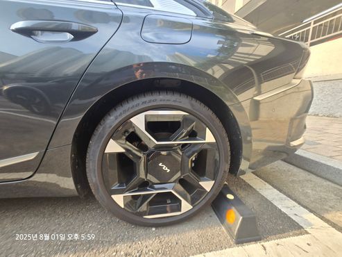 Kia K8 3.5 Gasoline 2WD Signature — пробег 6 500 км — фото 3 из 5