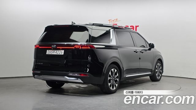 Kia Carnival Gasoline 9-Seater Noblesse — пробег 33 498 км — фото 2 из 5