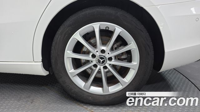 Mercedes-Benz A-Class из Кореи Encar
