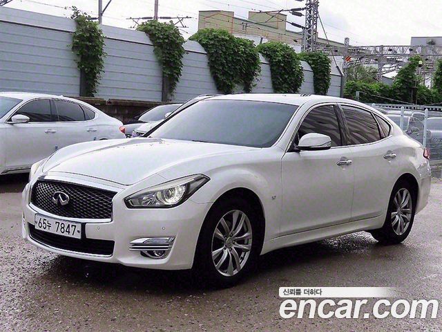 Infiniti Q70 3.7 Style — пробег 142 632 км — фото 2 из 5