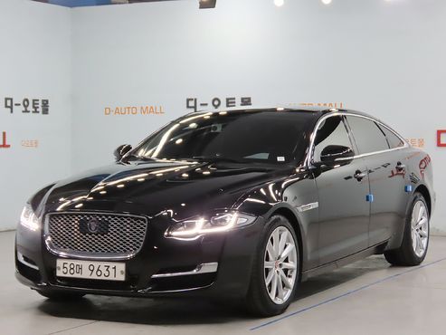Jaguar XJ 3.0D Premium Luxury LWB X351 — пробег 175 000 км — фото 1 из 5
