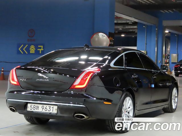 Jaguar XJ из Кореи Encar