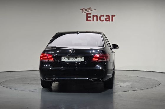 Mercedes-Benz E-Class E220 CDI Avantgarde — пробег 73 219 км — фото 4 из 5