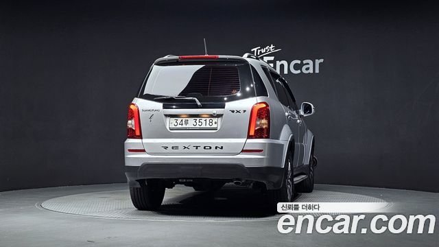 Ssangyong Rexton 2.0 2WD RX7 Luxury — пробег 161 505 км — фото 4 из 5