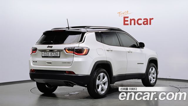 Jeep Compass из Кореи Encar