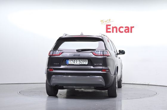 Jeep Cherokee 2.4 Limited AWD — пробег 85 609 км — фото 4 из 5