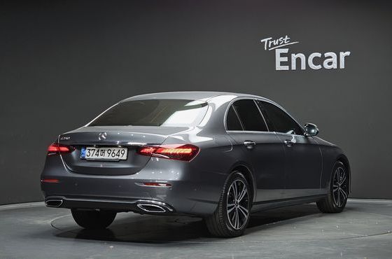 Mercedes-Benz E-Class E250 Avantgarde — пробег 47 795 км — фото 2 из 5