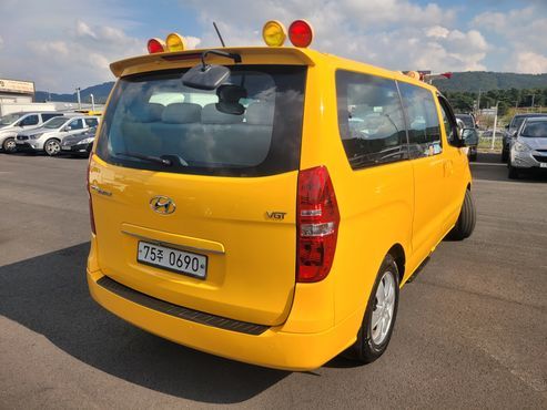 Hyundai Starex School Bus — пробег 122 750 км — фото 2 из 5