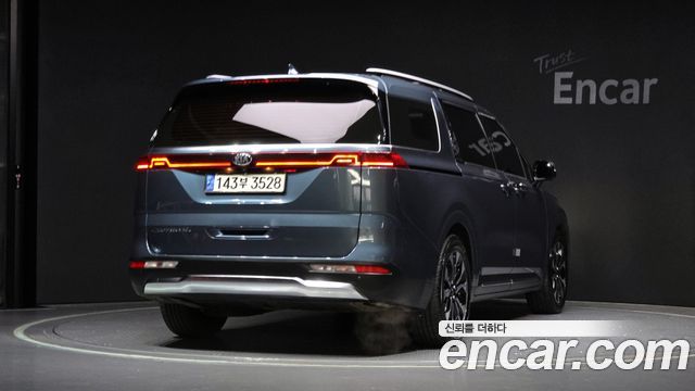 Kia Carnival Gasoline 9-Seater Signature — пробег 79 042 км — фото 2 из 5