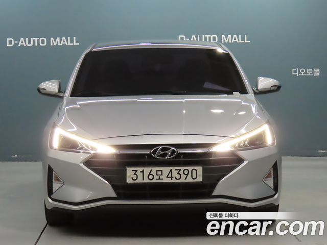 Hyundai AVANTE 1.6 Smart — пробег 98 394 км — фото 2 из 5
