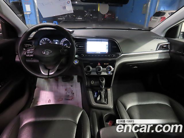 Hyundai AVANTE 1.6 Smart — пробег 98 394 км — фото 5 из 5