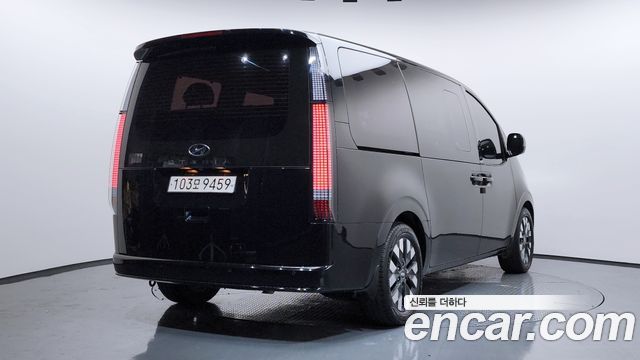 Hyundai Staria из Кореи Encar