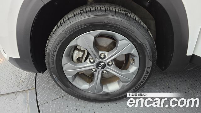 Kia Seltos из Кореи Encar