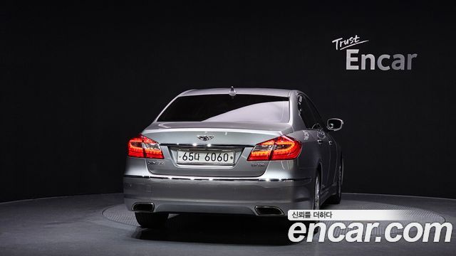 Hyundai Genesis из Кореи Encar