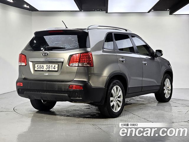 Kia Sorento Diesel 2.0 2WD TLX High-Deluxe — пробег 110 786 км — фото 4 из 5