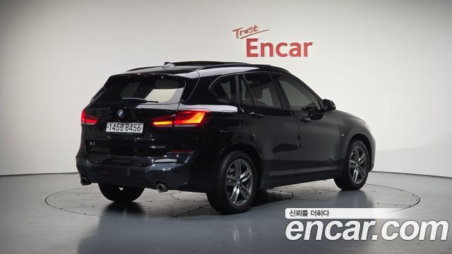 BMW X1 из Кореи Encar
