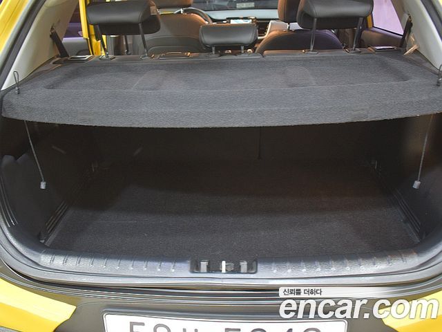 Kia Stonic из Кореи Encar