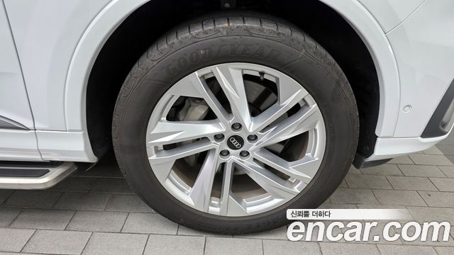 Audi Q7 из Кореи Encar