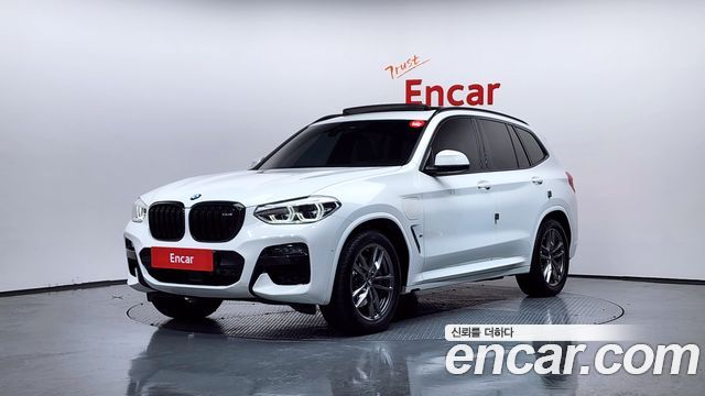 BMW X3 xDrive 30e M Sport — пробег 77 391 км — фото 1 из 5