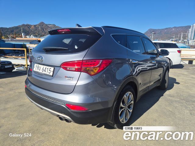 Hyundai Santafe Diesel(e-VGT) 2.0 4WD Premium — пробег 203 293 км — фото 4 из 5