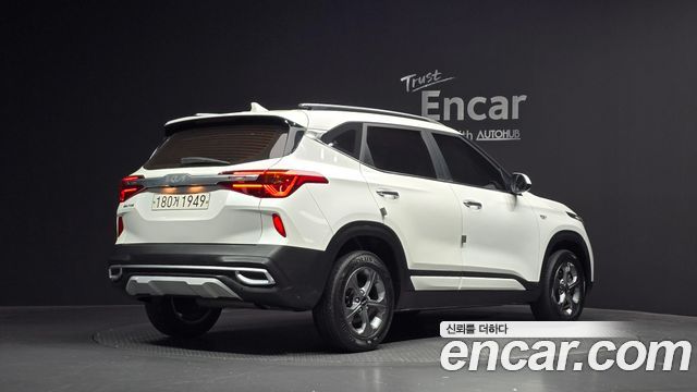 Kia Seltos из Кореи Encar
