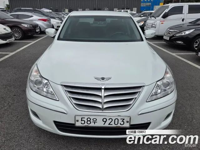 Hyundai Genesis из Кореи Encar