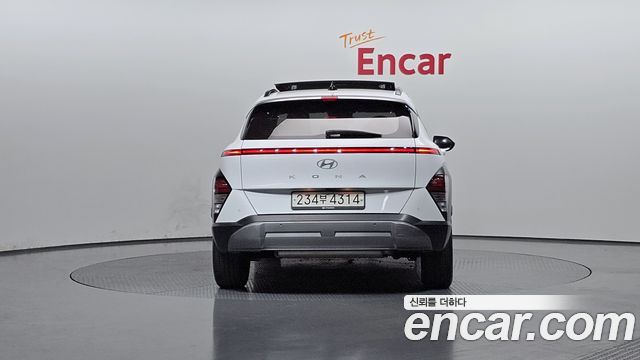 Hyundai Kona из Кореи Encar