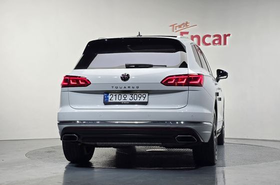 Volkswagen Touareg 3.0 TDI Prestige — пробег 47 471 км — фото 4 из 5