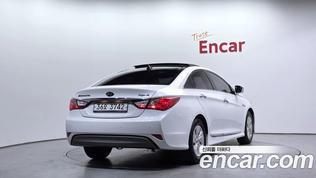 Hyundai Sonata 2.0 Smart — пробег 50 513 км — фото 2 из 5