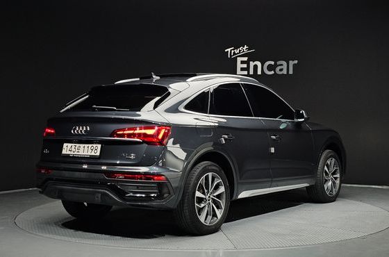 Audi Q5 40 TDI Quattro Sportback — пробег 65 982 км — фото 2 из 5