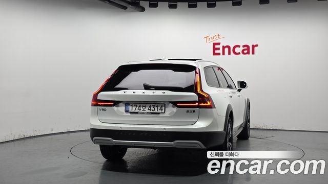 Volvo V90 из Кореи Encar