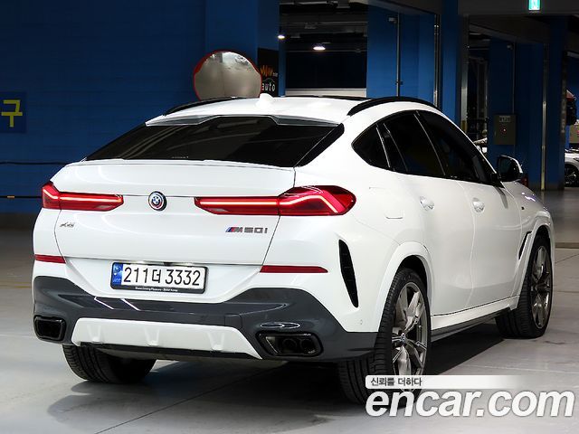 BMW X6 M50i — пробег 25 900 км — фото 2 из 5