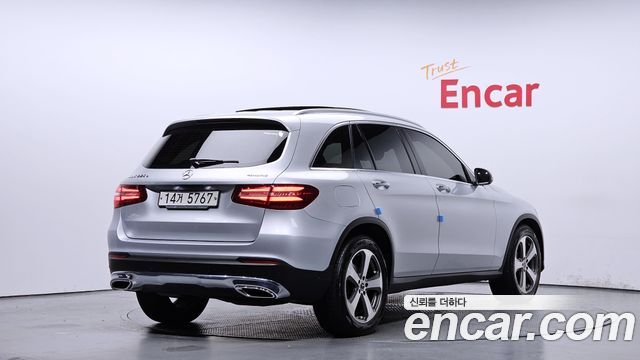 Mercedes-Benz GLC-Class GLC220 d 4MATIC Premium — пробег 62 056 км — фото 2 из 5