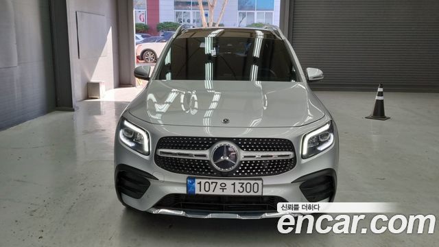 Mercedes-Benz GLB-Class GLB250 4MATIC — пробег 105 187 км — фото 3 из 5
