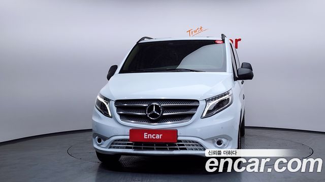 Mercedes-Benz V-Class 2.0 W447 — пробег 35 099 км — фото 3 из 5