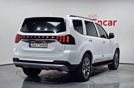 Kia Mohave Diesel 3.0 4WD 6-Seater Masters — пробег 12 092 км — фото 2 из 5