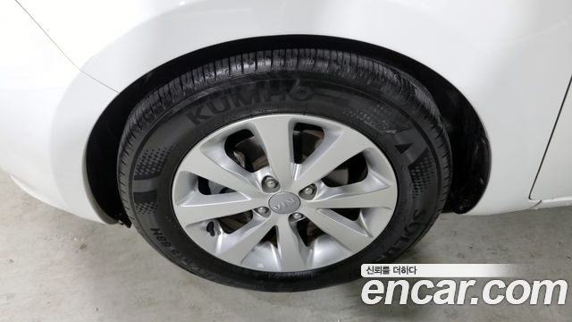 Kia pride из Кореи Encar