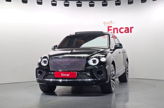 Bentley Bentayga 4.0 V8 Azure — пробег 87 947 км — фото 3 из 5