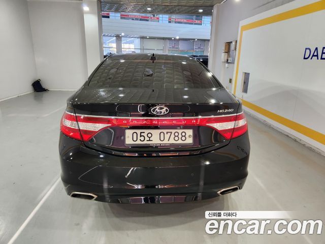 Hyundai Grandeur из Кореи Encar